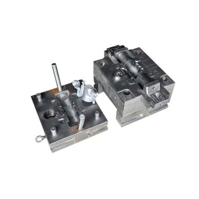 China ADC10 aluminum alloy. ADC12. A360. A380. good quality wholesale cast aluminum zinc alloy mold die casting parts mold with all type for sale