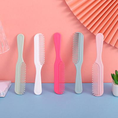 China 2022 New Household Haircut Comb Portable Dormitory Shampoo Plastic Water To Drop Spherical Tooth Shampoo Comb for sale