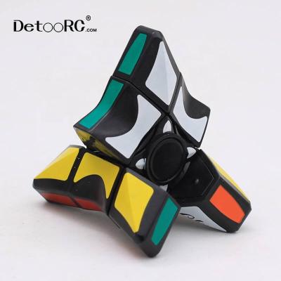 China Detoo Stir Spinner Cube Stress Treatment Hand Spinner Toys Tilt Finger Gyro 10*2.6*10.2CM for sale