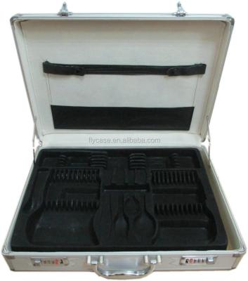 China Storage Display and Carry Antique Metal Suitcase, Barber Tool Suitcase, Custom Key Lock Boxes for sale