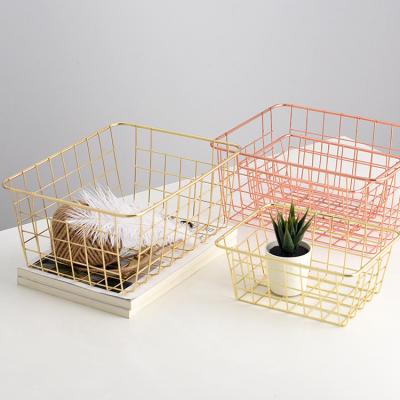 China Nordic Style Viable Rose Gold Storage Basket Organizer Nordic Viable Gold Basket Wire Magazine Table Storage Iron Style for sale