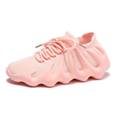 China Fashion Trend High Quality Flight Knit Shoes Men And Womens Same Octopus Sneakers for sale