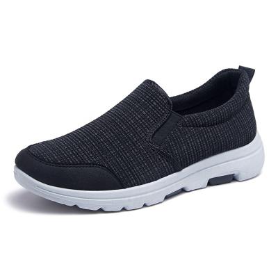 China Lightweight Beijing Old Cloth Shoes Men's Sports One-Step Shoes for sale