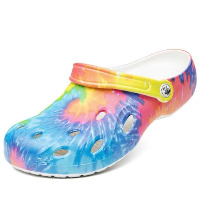 China Unisex Fashion Beach Color Printing Shoes Ripped Slippers With Holes Adult Ripped Shoesrubber Slippers for sale