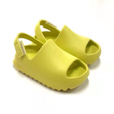 China Children's breathable sandals and slippers fashion soft-soled baby sandals for sale