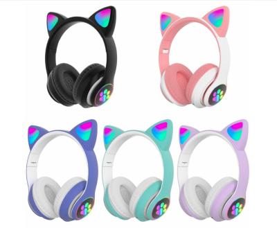 China Cute Wireless Earphone Dropshipping Cat Ear Earphone B39 With LED Light Earphone Support TF Card Gaming Wireless Headset For Kids for sale