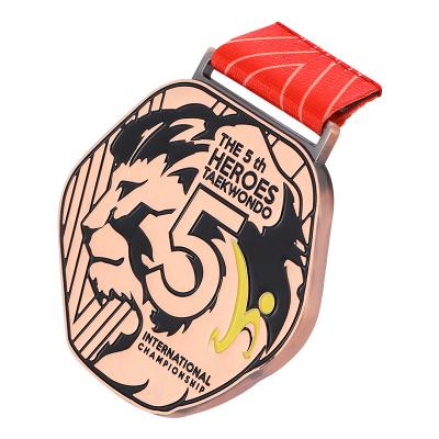 China Cheap And Cheerful Personalized Custom Boxing Karate Judo Medals Taekwondo Europe ITF Wrestling Sports Enamel Taekwondo Medal for sale