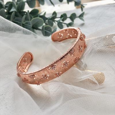 China BOHEMIA Copper Inlaid Zircon Fashionable Bangle Flower Women's High Grade Temperament Soft Open Bangle Bracelet for sale