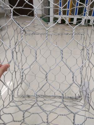 China Hexagonale Gegalvaniseerde Gabion-Doos, Plastiek Met een laag bedekte Gabion-de Behoudende Muurkooien van het Draadnetwerk Te koop