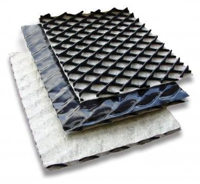 China HDPE Polyethylene 3D Geocomposite Drainage Net Nonwoven Geotextile for sale