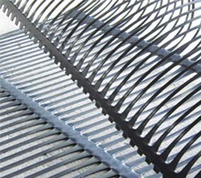 China High Intensity PP Plastic Uniaxial Geogrid 25KN/M for Retaining Wall for sale