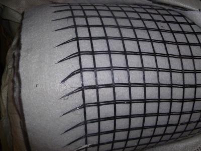 China High Tensile Anti - Tearing Fiberglass Geogrid Composite Geotextile , Width 1 - 5.8m for sale