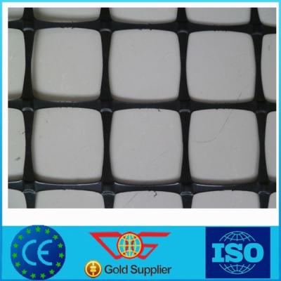 Chine Grille biaxiale en plastique de renfort de mur de soutènement du polypropylène pp Geogrid 20Kn 30Kn à vendre