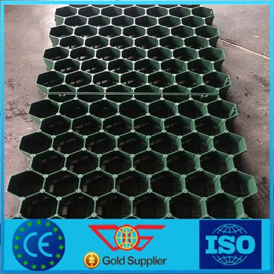 China Interlocking Plastic Floor Grass Pavers PP / HDPE Material Plastic Gravel Grid for sale