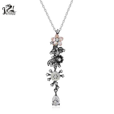 China Latest Design CLASSIC Wedding Flower Pendant Necklace Charm Anniversary 925 Silver Pendant for sale