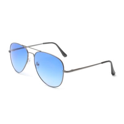 China Fashion Sunglasses Custom Couples Men Metal Sunglasses For Women for sale