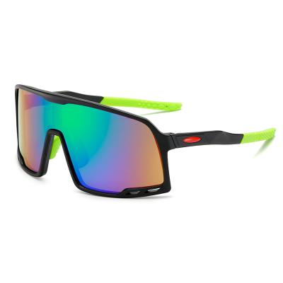 China 2020 Outdoor Sports New Arrival PC Polarized Oversized Sports Driving Sunglasses For Outdoor Sports for sale