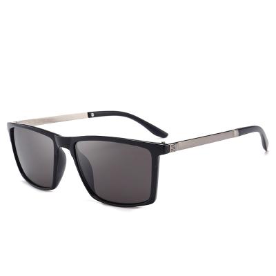 China Fashion Sunglasses New Style Customized Red Carbon Fiber Sunglasses for sale