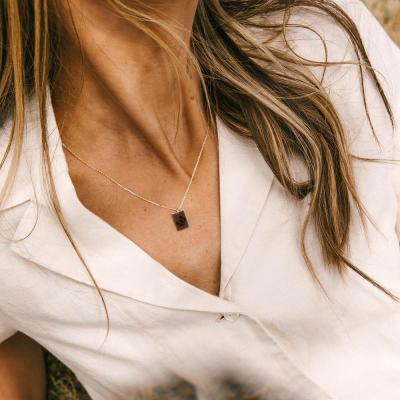 China Minimalist 14k Gold Bargain 316l Gold Butterfly Charm Necklace Women Environmental Friendly Stainless Jewelry for sale