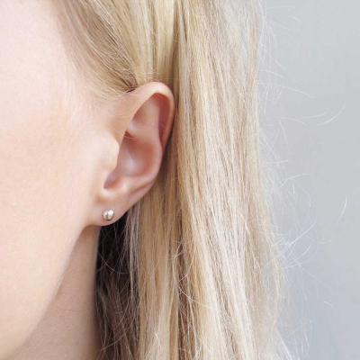 China Environmental friendly cheap wholesale china jewelry factory price small tiny stud earrings stainless steel mini stud earrings for women for sale