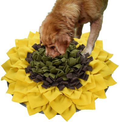 China Viable Pet Sniffing Dogs Spend Slow Energy Food Bite Tolerance Sniffing Mat Relax Training Blanket for sale