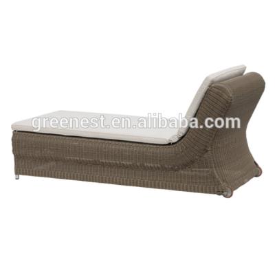 China Luxury Eco-freindly Outdoor Sun Sofa Cane Convertible Lounge for sale