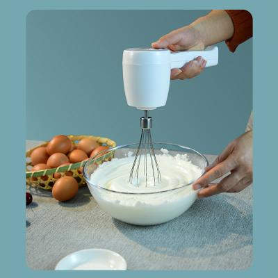 China Multifunctional Mini Electric Whisk Cream Whisk Egg Mixer Liquid Beaters Fast Stirring for sale