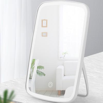 China Office Bedroom Makeup Portable Mirror LED Lighted Foldable Makeup Mirror for sale