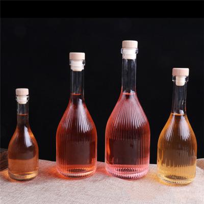 China Personal Care Round 200/250/500/1000ML Empty Glass Milk Bottle Juice Bottle Beverage Glass Juice Bottle With Screw Cap for sale