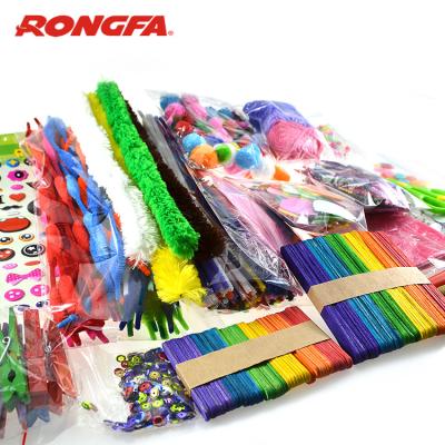 China 2021 Fashion DIY Arts And Crafts Set Toys For Children Interesting Kids Pipe Cleaner Fiber Art And Craft Set Hot Sale Customized Size for sale