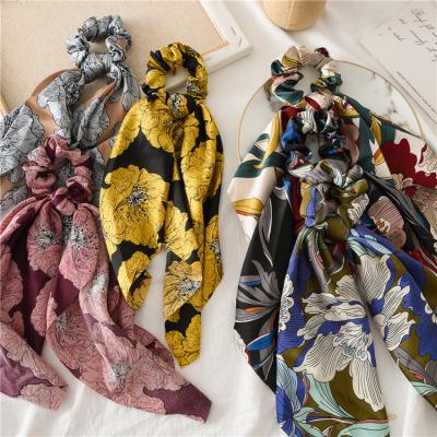 China Summer Scrunchie Flower Print Cover Hair Cover Fashion Friendly Material Hair Scrunchies For Hair for sale