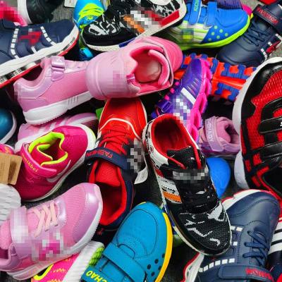 China EVA Wholesale Mix Style Kids Sports Casual Sneakers Kids Walking Shoes Stock for sale