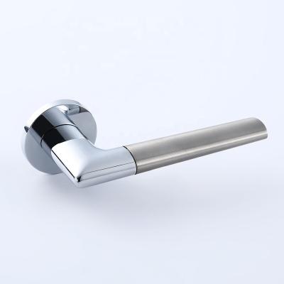 China Modern Zamak Lever Handle Zinc Alloy Door Hardware Interior Door Handle On Round Rose for sale