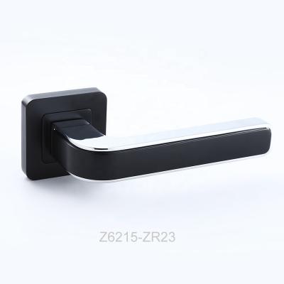 China Modern Curvature Chrome Door Zinc Alloy Hardware Black Door Handle On Square Base for sale