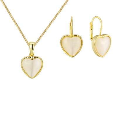 China 2021 unique fashion alloy woman huggie earring heart shape 14k 18k gold necklace earring jewelry set for sale