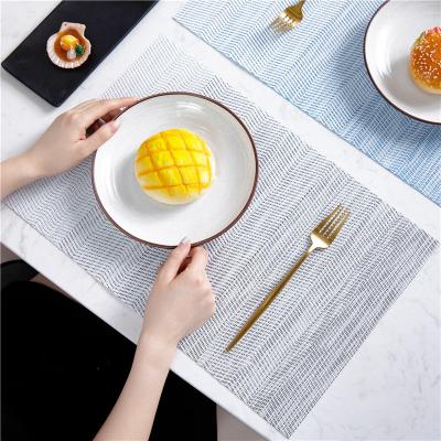 China PVC Viable Place Mats Waterproof Non Slip Easy Cleaning Place Mats With Gradient Colors for sale