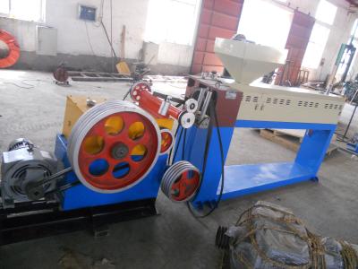 China High Speed PVC Wire Making Machine , PVC Wire Coating Machine With Straightening Device for sale