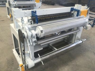 Chine Le maillage de soudure électrique à grande vitesse faisant la machine 380V ou adaptent la tension aux besoins du client à vendre