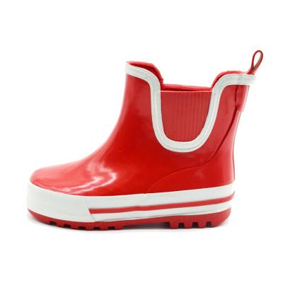 China Waterproof Hot Sale Outdoor Anti Slip Ankle Rubber Rain Boots For Kids for sale