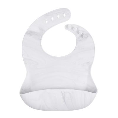 China Top One Size 2021 New Custom 28 Colors Good Price Food Grade Silicone Soft Washable Waterproof Silicone Baby Bib With Food Catcher for sale