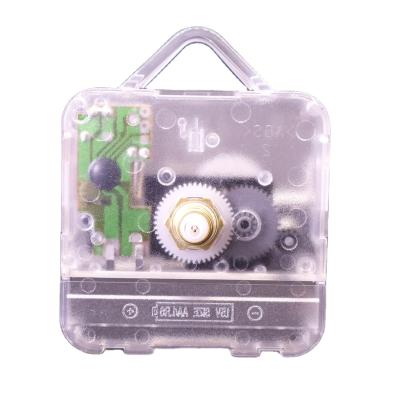 China Mechanical Hanger Quartz Clock Movement Transparent Clear Plastic Pin Clock Te koop