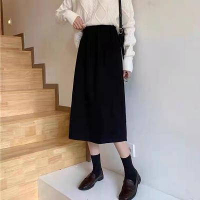 China 2021 new wholesale women's skirt high waist middle waist skirt anti-static and pocket elastic women's side half body solid color knee waist for sale