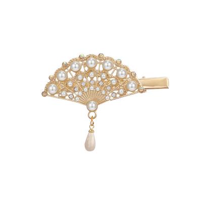 China New Beauty Fan Side Clip Temperament Vintage Decorative Elegant Pearl Fairy Hairpin Side Pendant Hairpin Headwear For Girls for sale