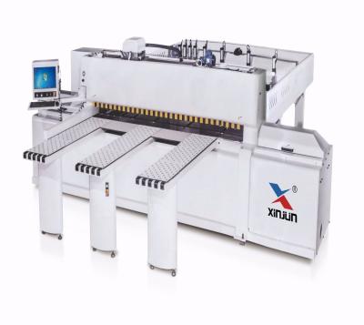 China Automatic Induction Saw Forward Gear Made In China XJ-330T China Full Automatic CNC Panel Saw for sale