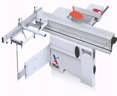 China Woodworking Horizontal Sliding Table Saw / Machine Sawing Panel Furniture With Manual Tilting Saw Blade for sale