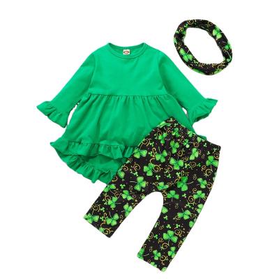 China Casual In Stock New Arrival3pcs Set Boutique St. Patrick's Day Kids Apparel Wholesale Newborn Baby Clothes Clover Pattern Outfits for sale