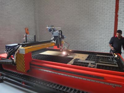 China High Quality CNC Plasma Cutting Table for sale