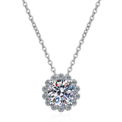 China Vintage 925 Sterling Silver Necklace Women Platinum Plated Clavicle Chain for sale