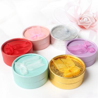 China Free Sample Recycled Materials Ribbon Bow Custom Flat Small Jewelry Boxes Gift Round Box for sale