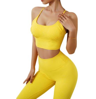 China The common use of good quality compression woman yoga crack! crack! Breathable Soft Glitter Exercise Set Two Piece Women Clothing for sale